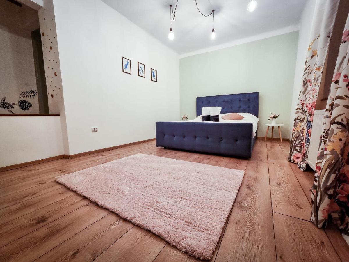 Home Central Apartment Brašov Exteriér fotografie