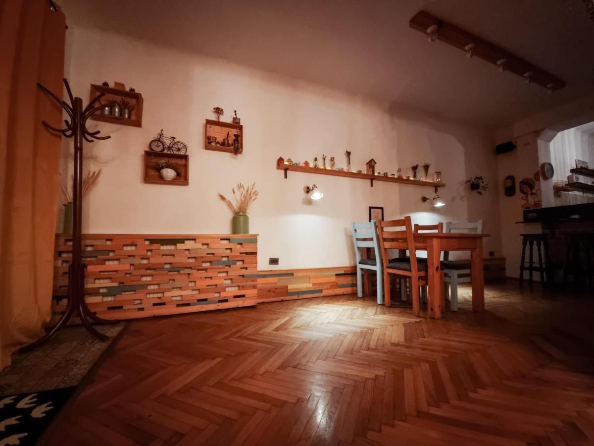Home Central Apartment Brašov Exteriér fotografie