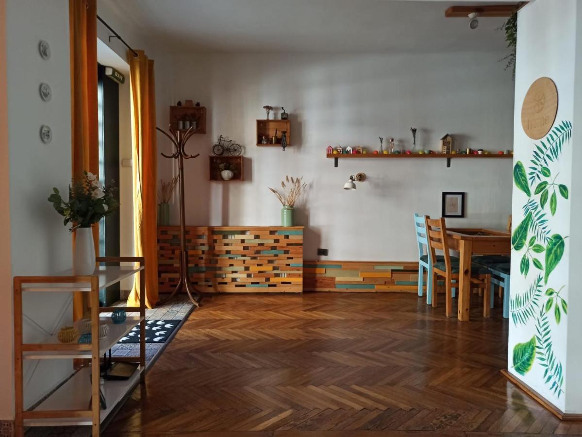 Home Central Apartment Brašov Exteriér fotografie
